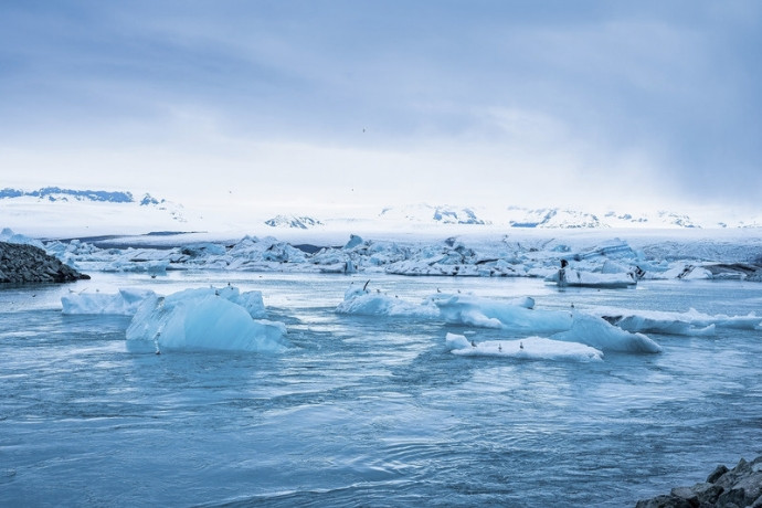Icebergs floating on Jökulsárlón Glacier Lagoon in Iceland